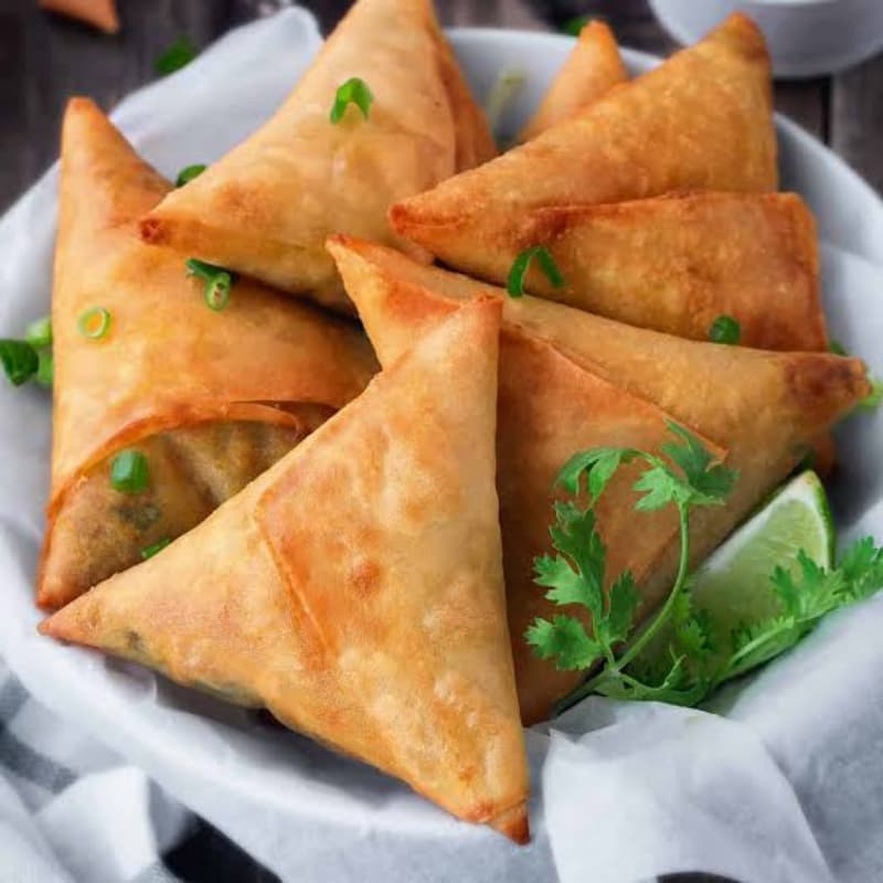 Chicken Samosa 12pc